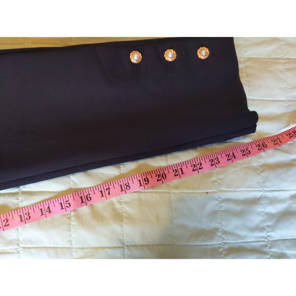 Chico's Women Sz 0 Black Ankle Slacks Pants Pearl Button Detail Stretch Pull On - Picture 9 of 9